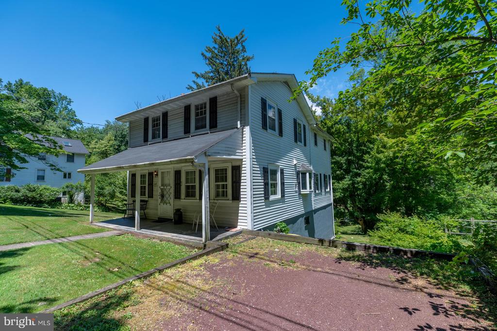 218 BIDDULPH ROAD