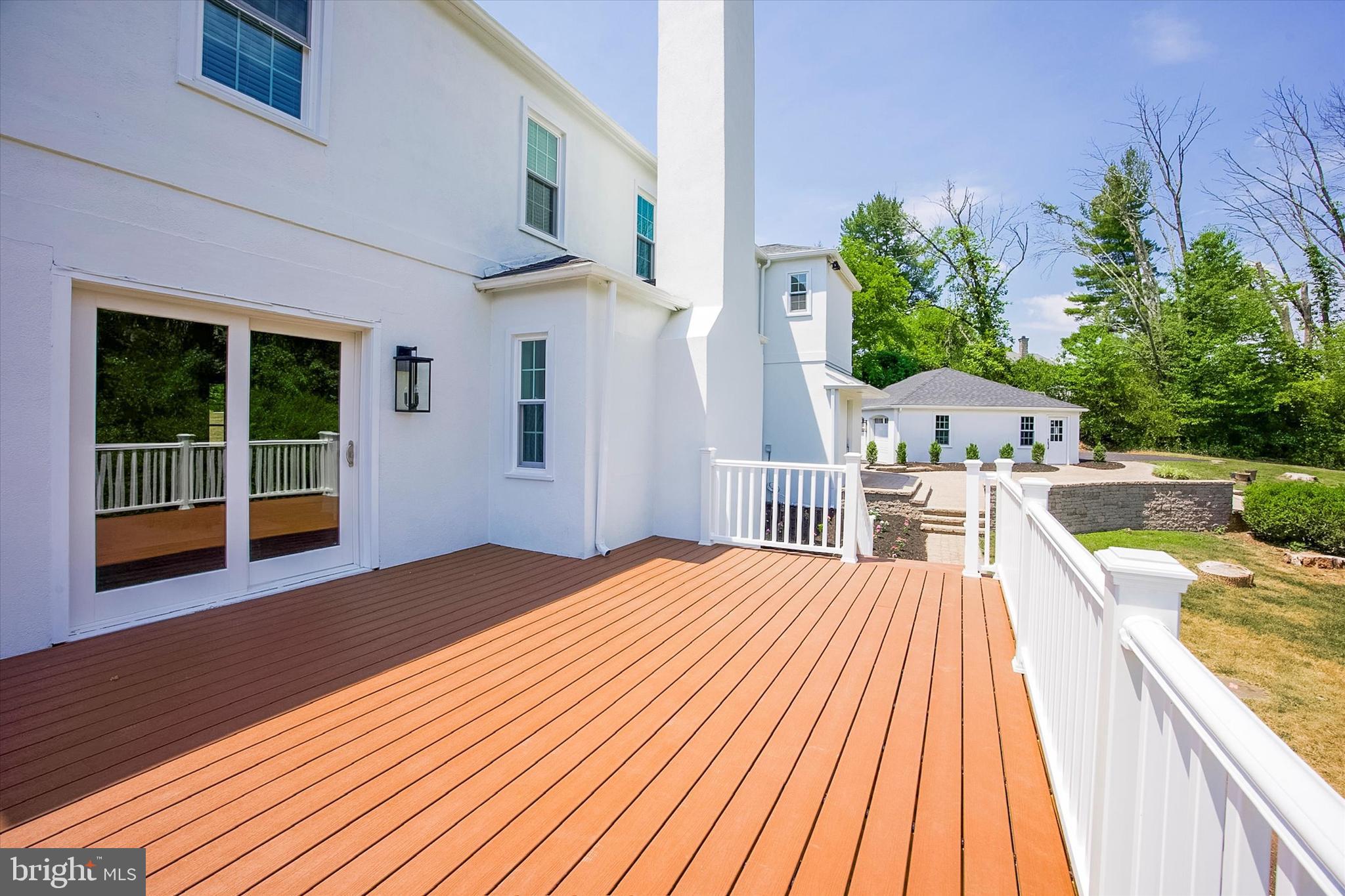 607 GOLF CLUB ROAD