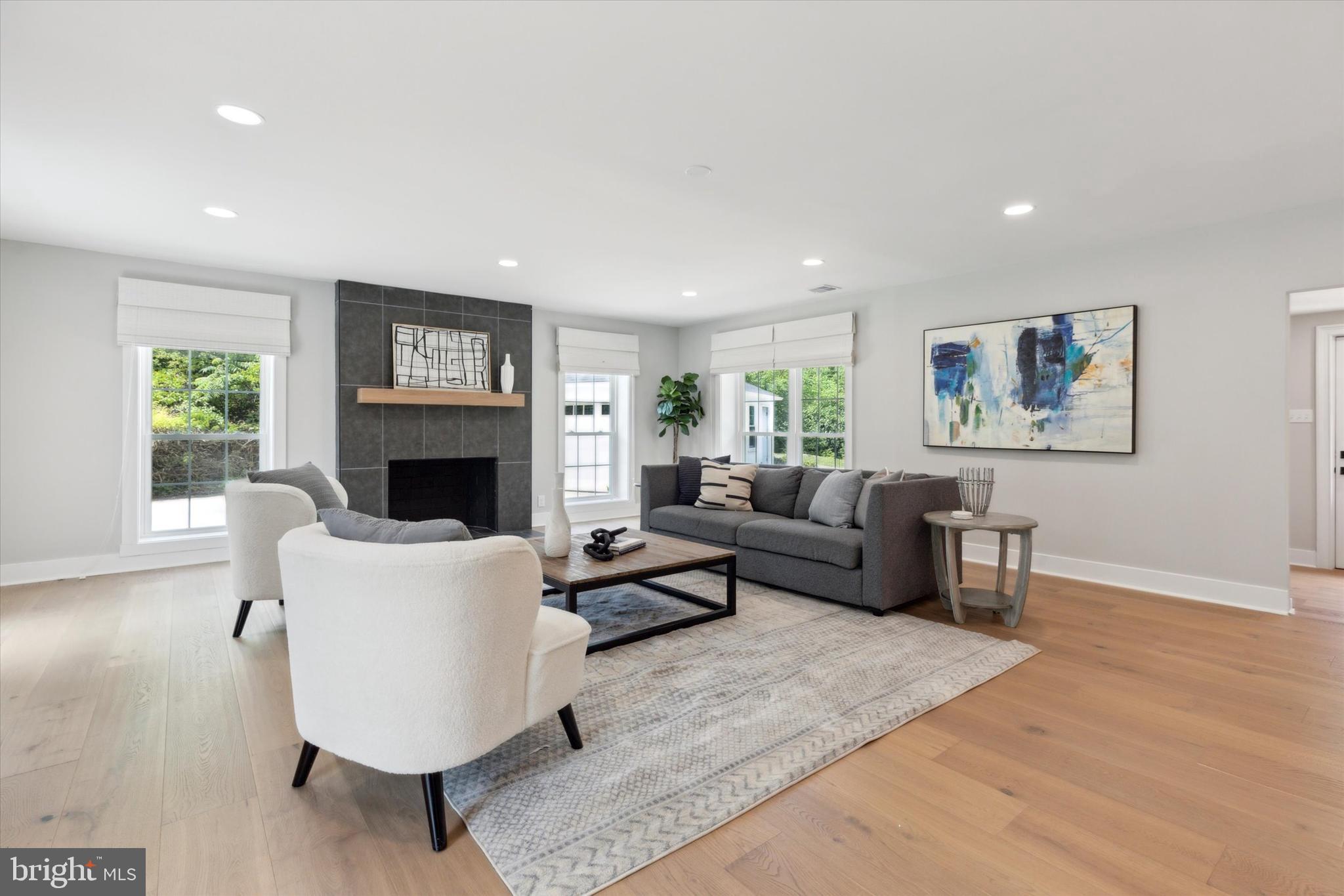 607 GOLF CLUB ROAD