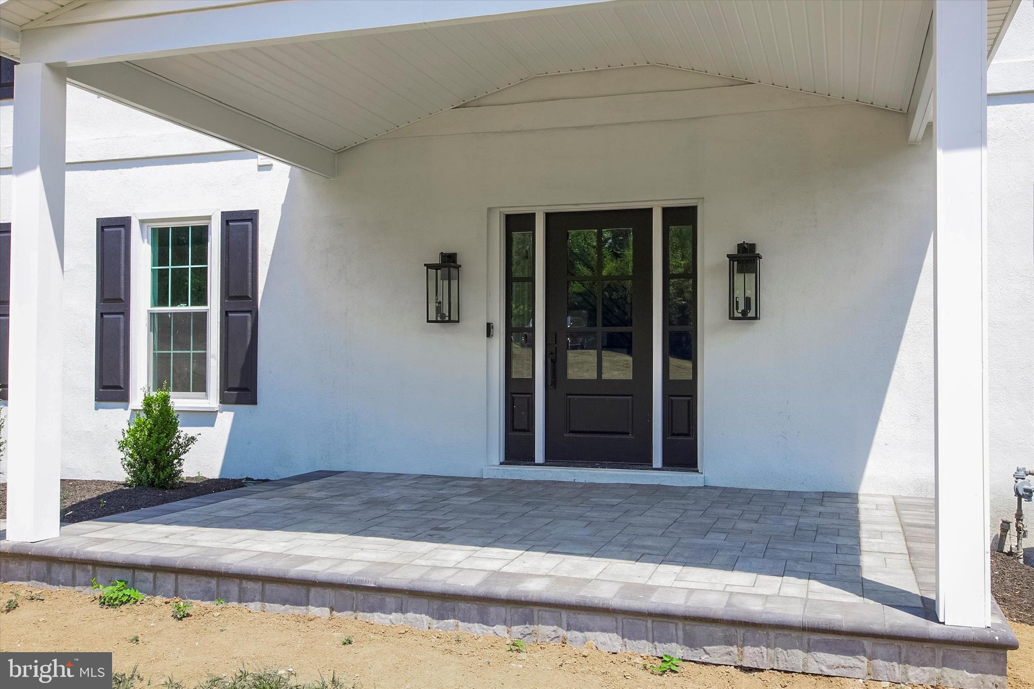 607 GOLF CLUB ROAD
