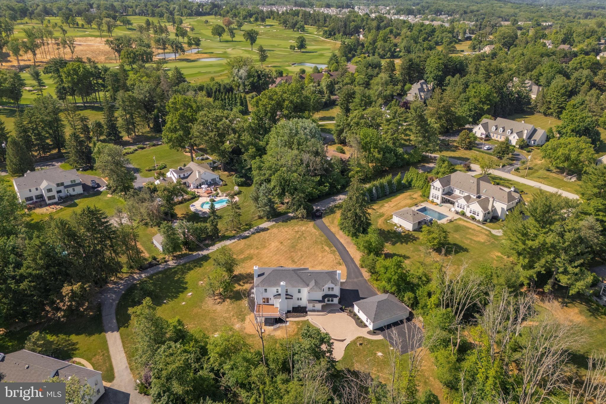 607 GOLF CLUB ROAD