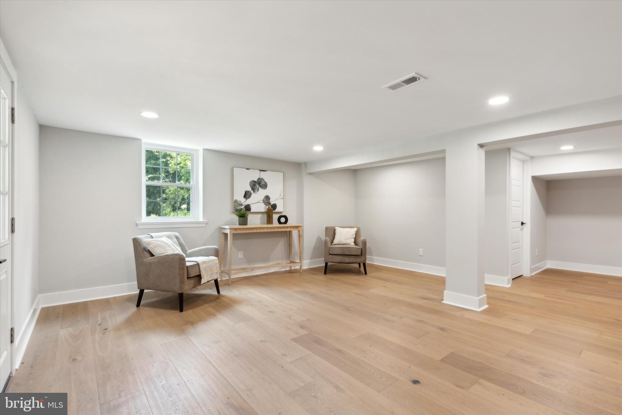 607 GOLF CLUB ROAD