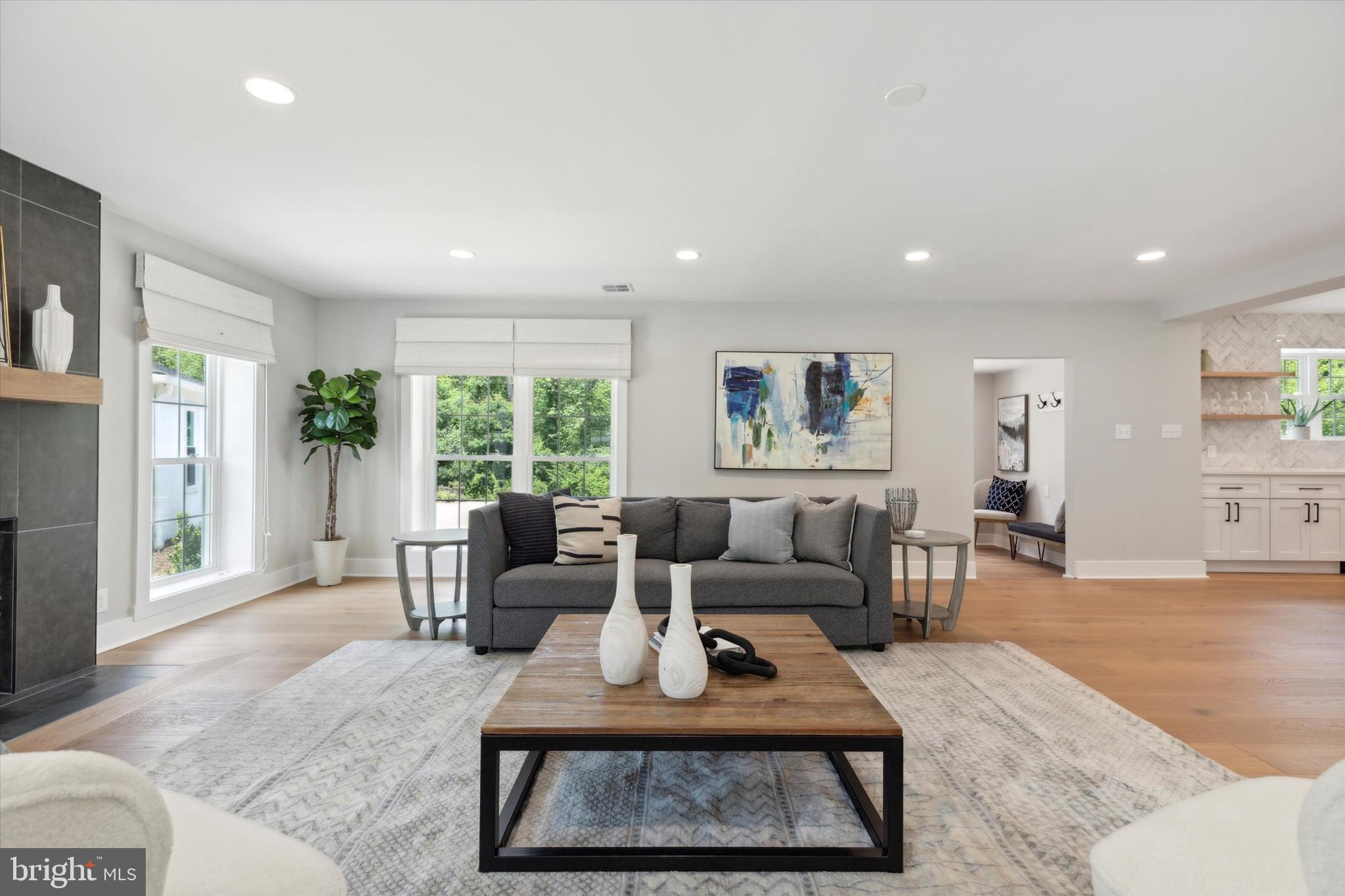 607 GOLF CLUB ROAD