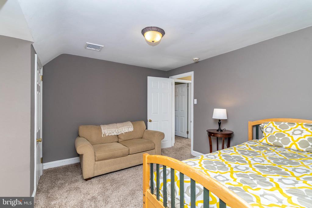 476 PROSPECT ROAD
