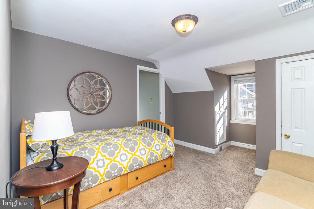 476 PROSPECT ROAD