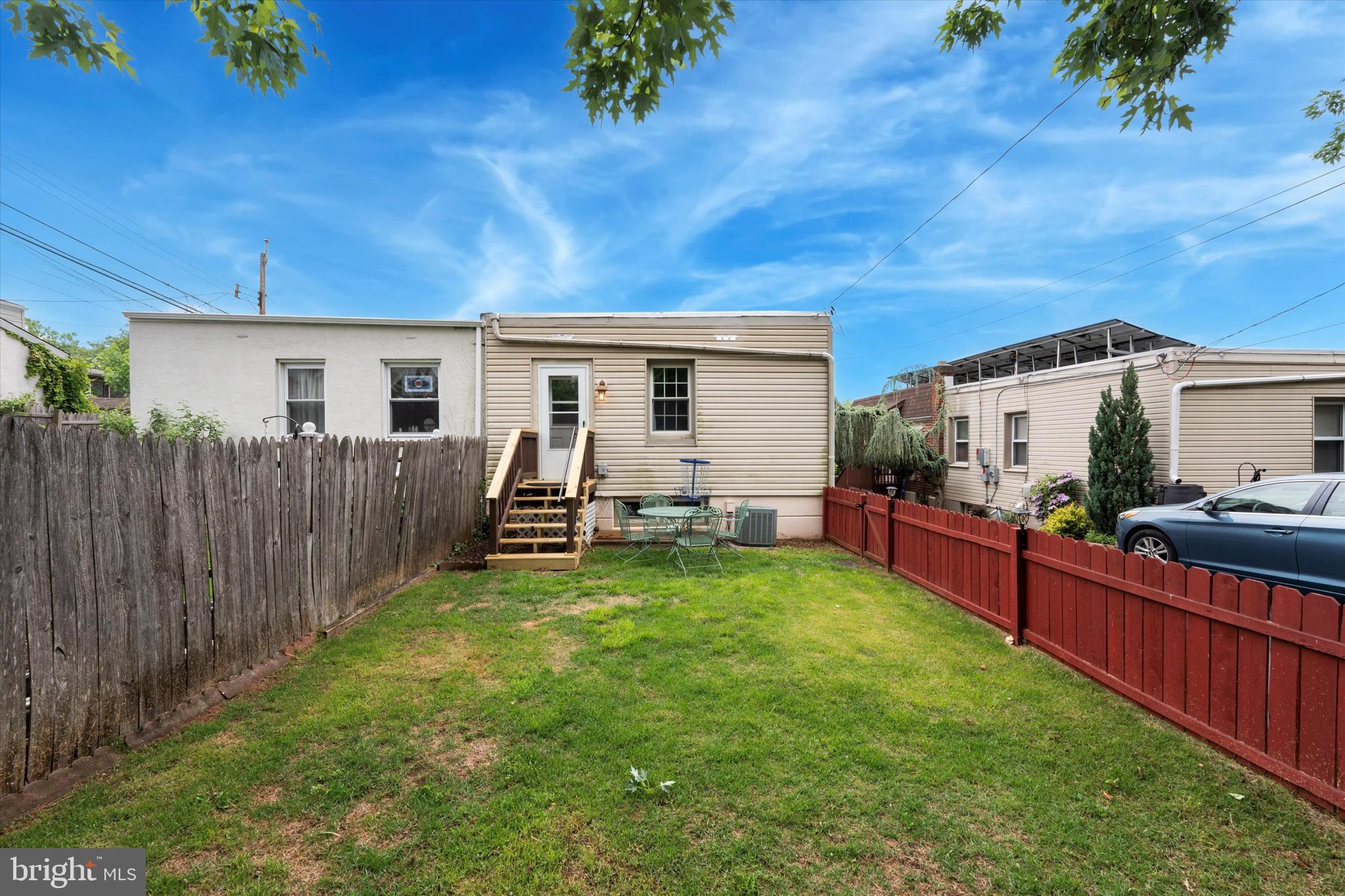 1721 DARTMOUTH DRIVE