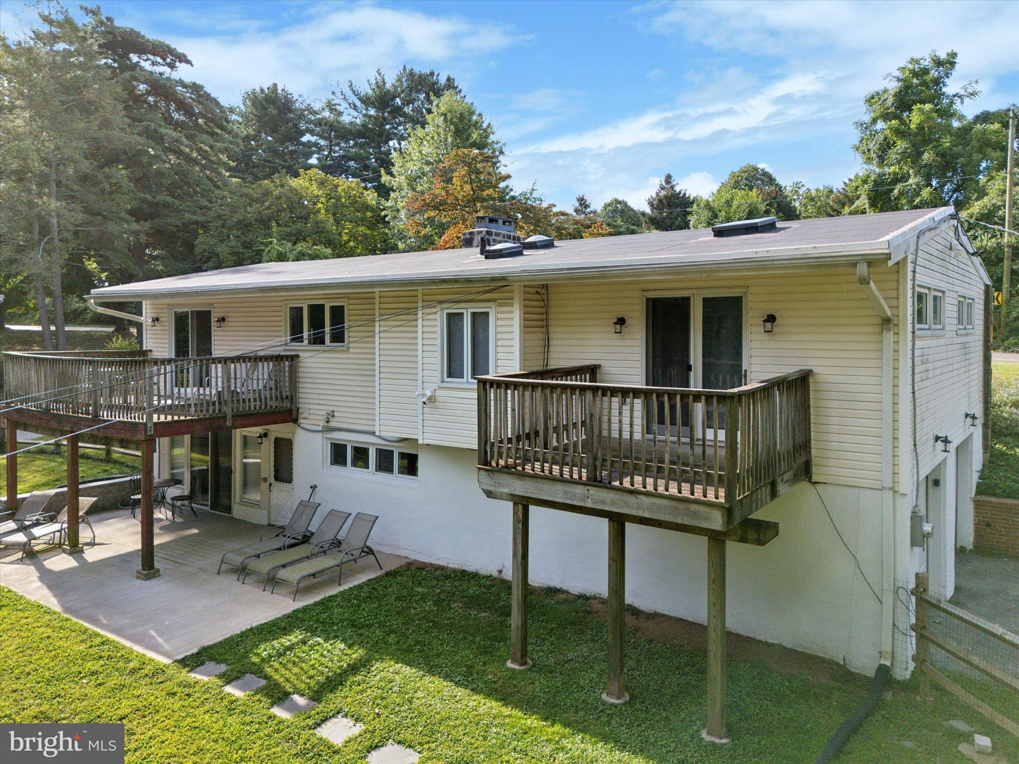 2315 BARREN HILL ROAD
