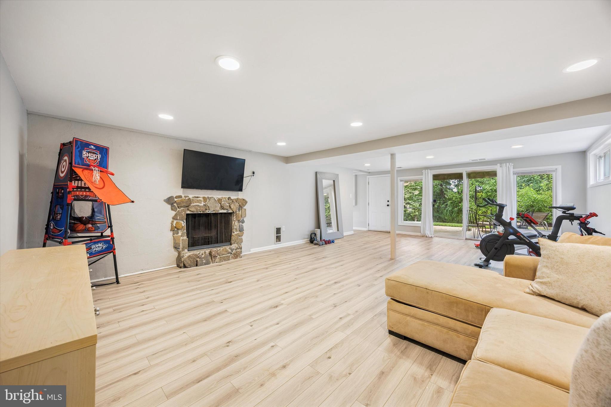 2315 BARREN HILL ROAD