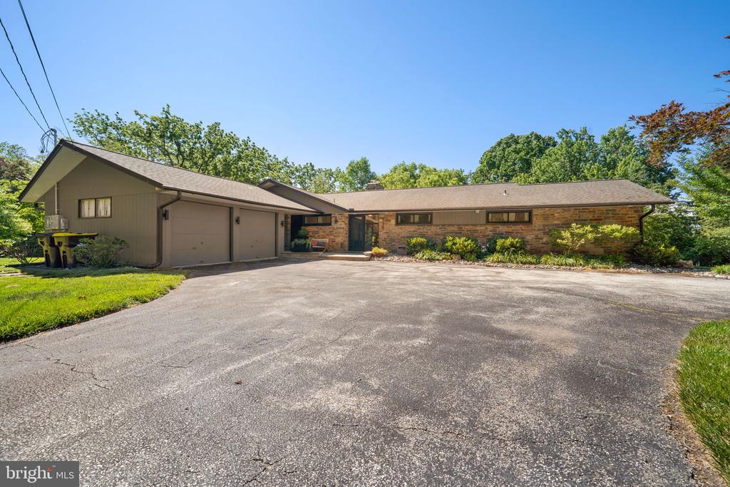 118 S SCHUYLKILL AVE, EAGLEVILLE