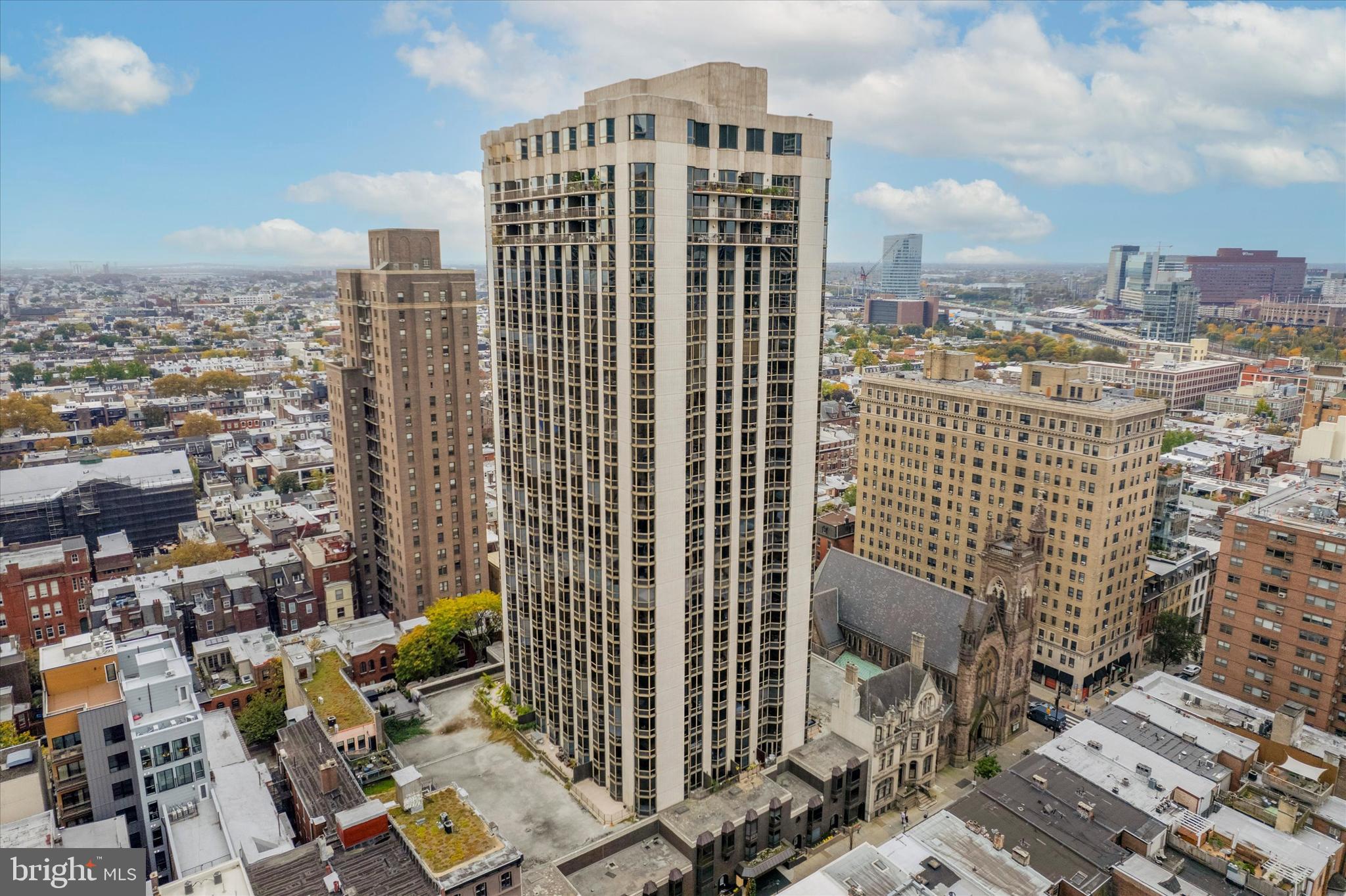 2018 WALNUT STREET 32 27C