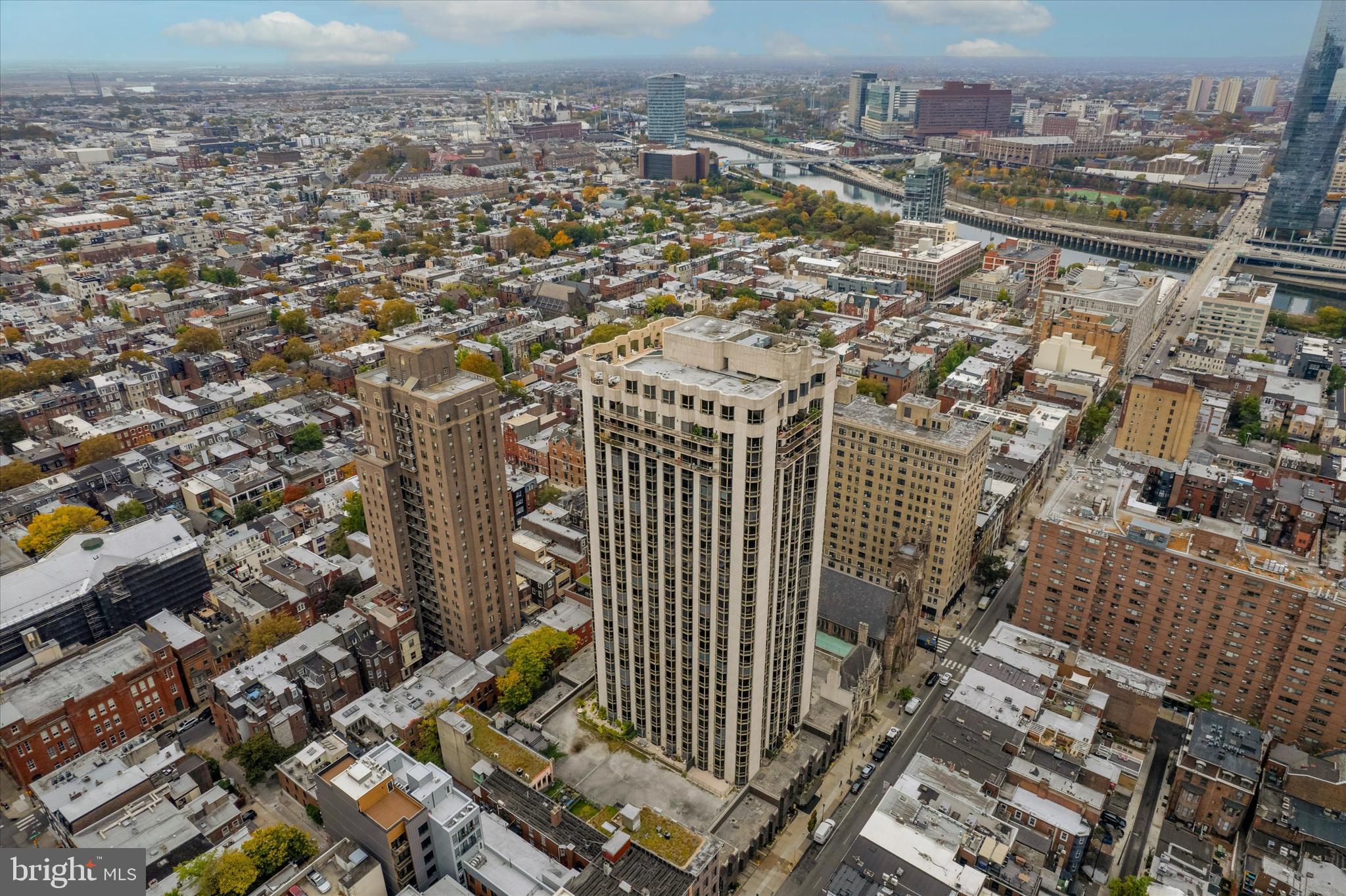 2018 WALNUT STREET 32 27C