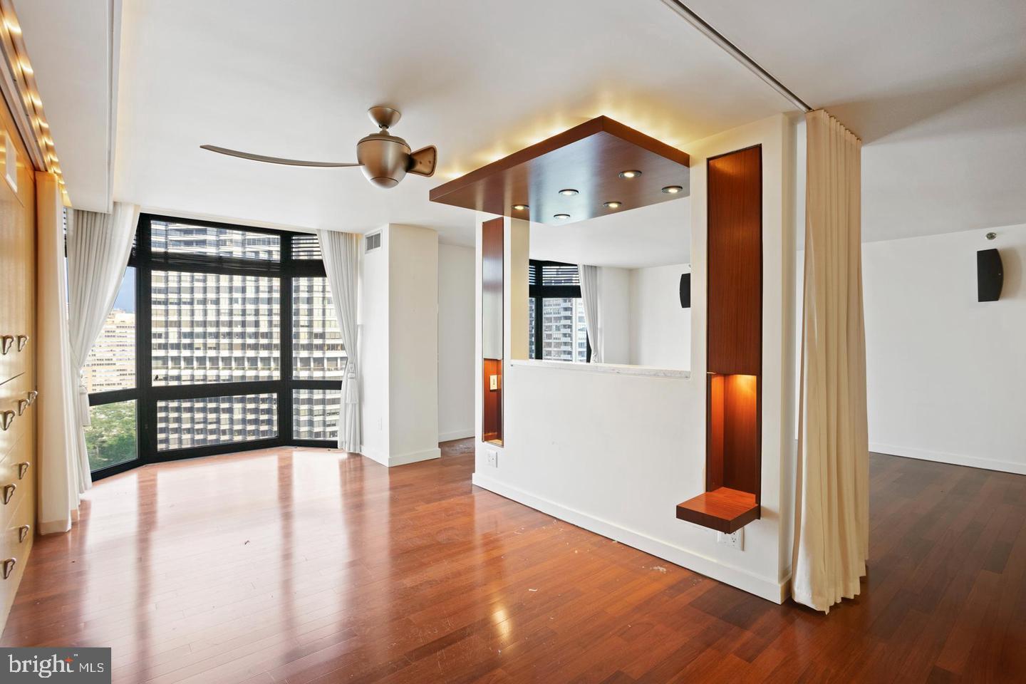 2018 WALNUT STREET 32 27C