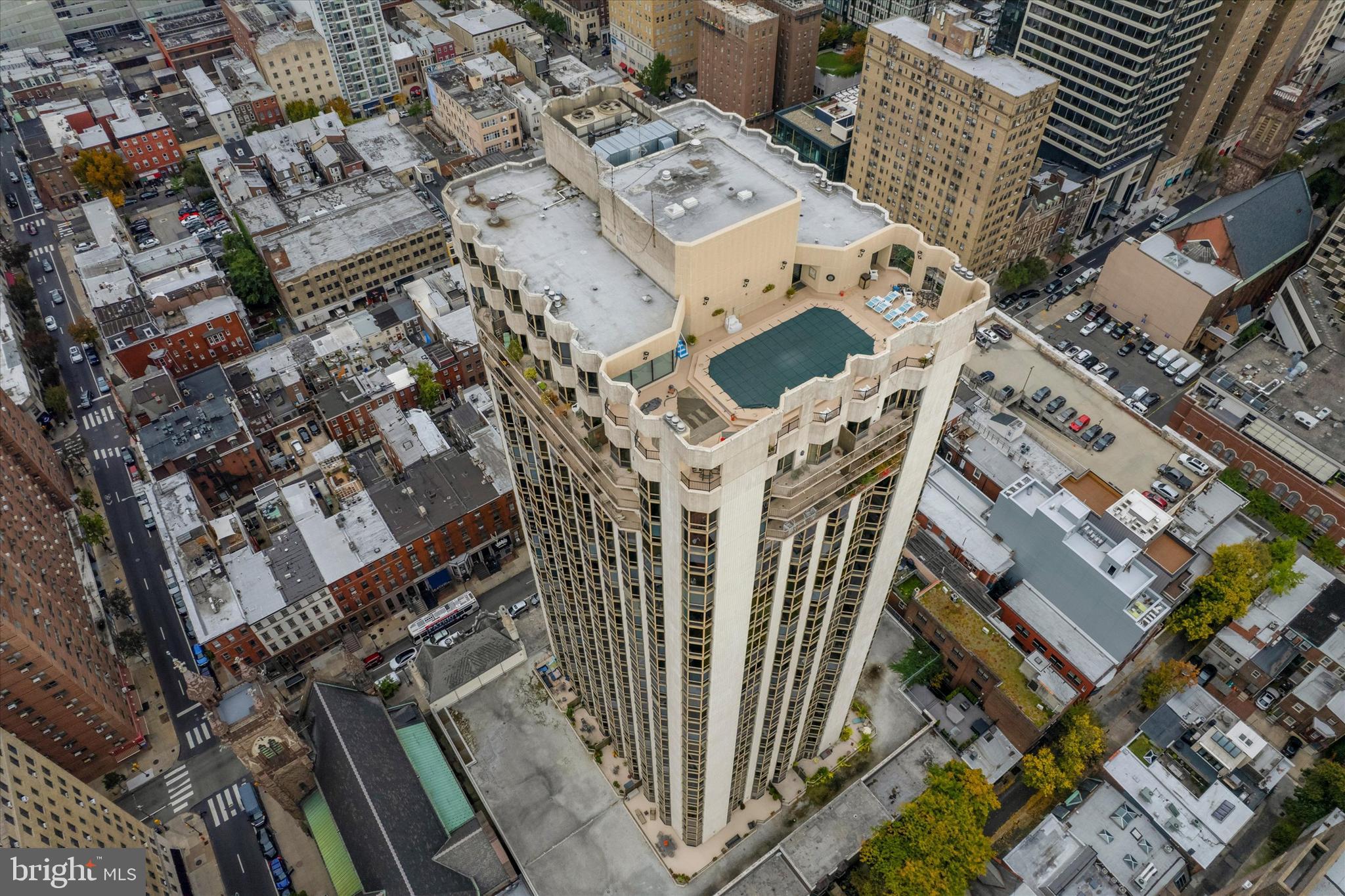 2018 WALNUT STREET 32 27C