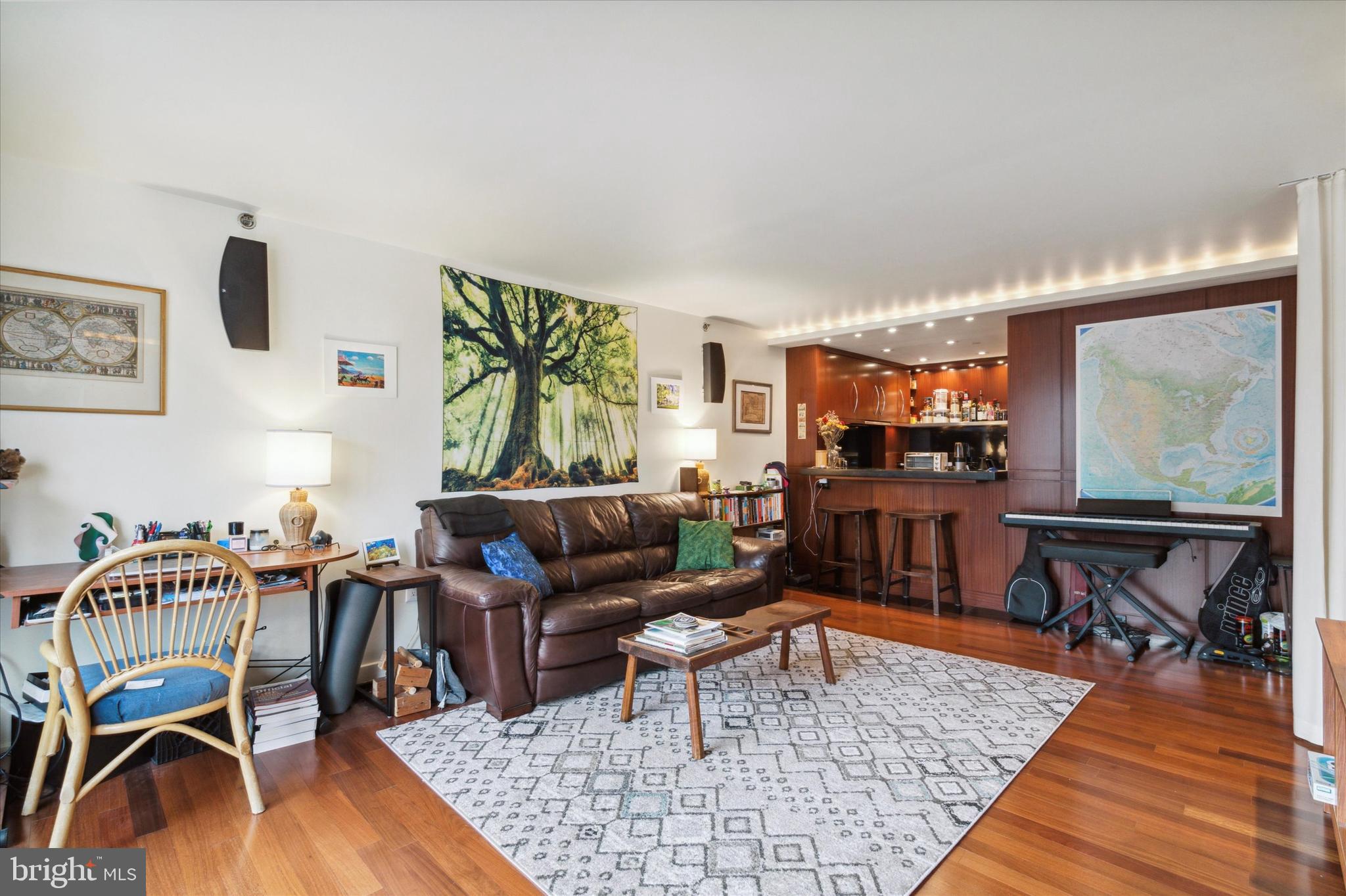 2018 WALNUT STREET 32 27C