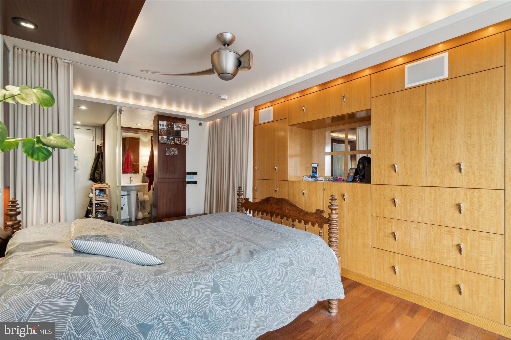 2018 WALNUT STREET 32 27C