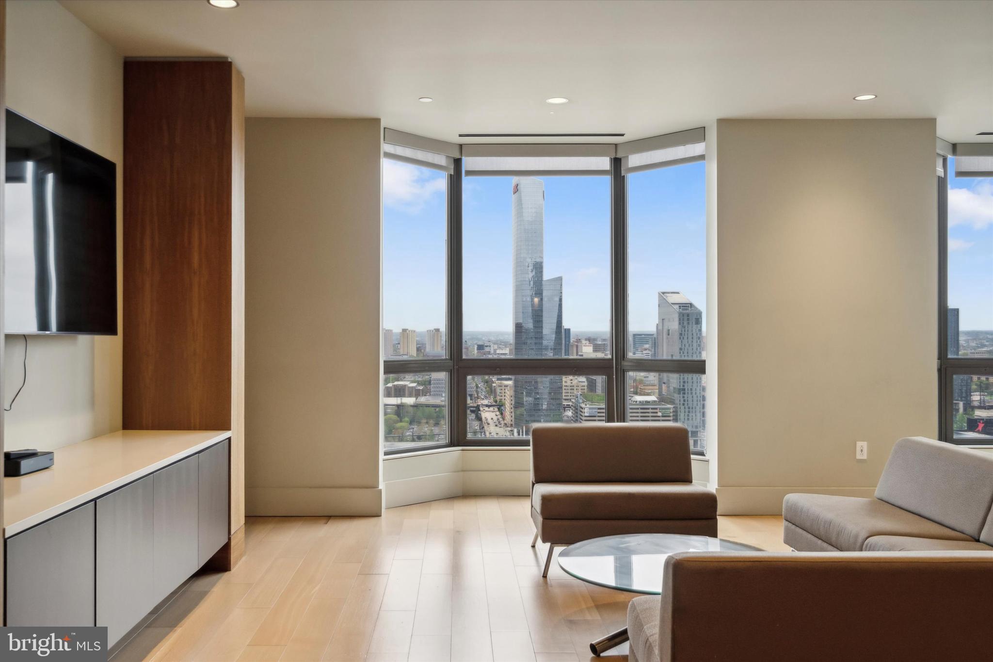 2018 WALNUT STREET 32 27C