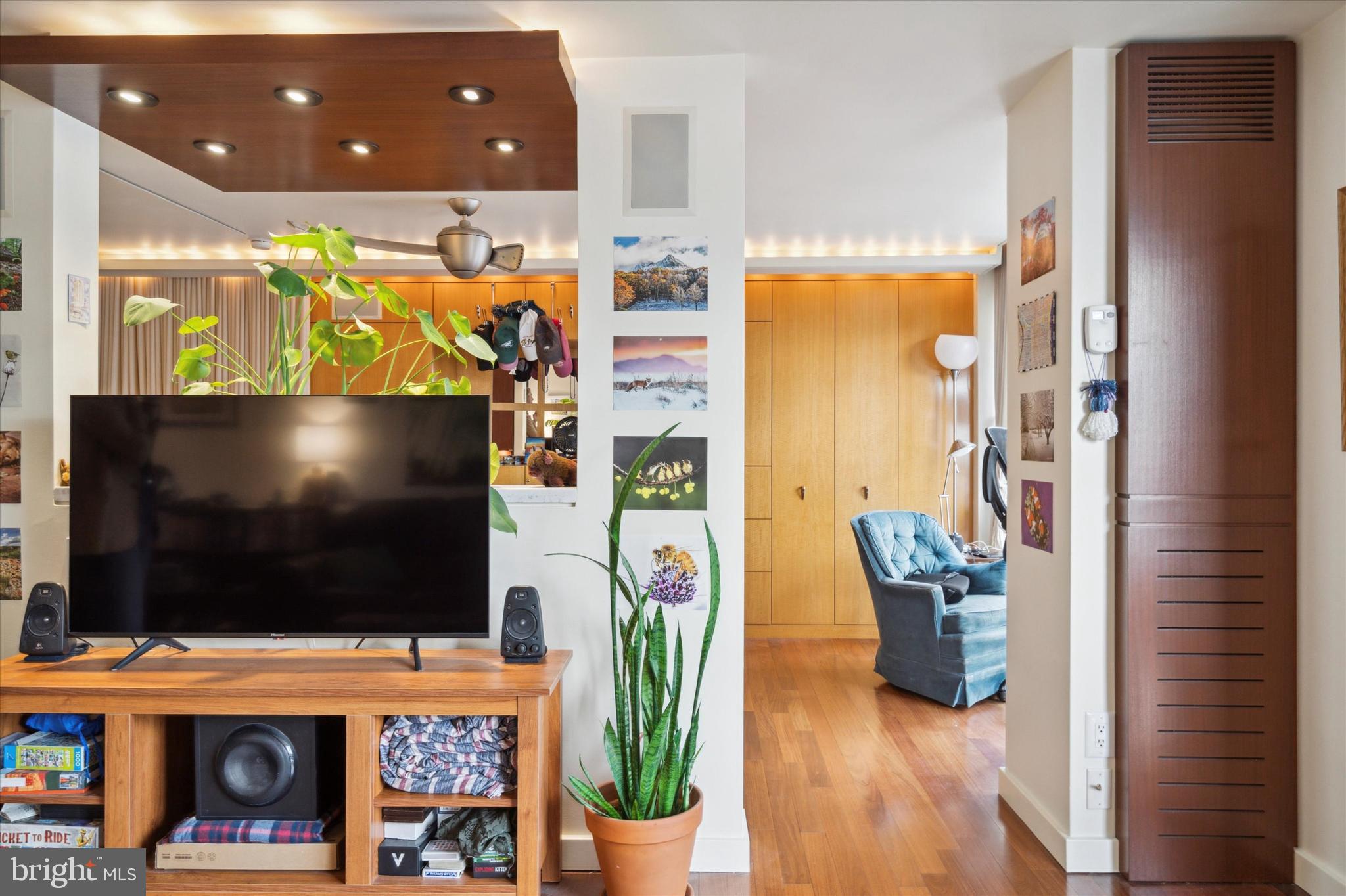 2018 WALNUT STREET 32 27C