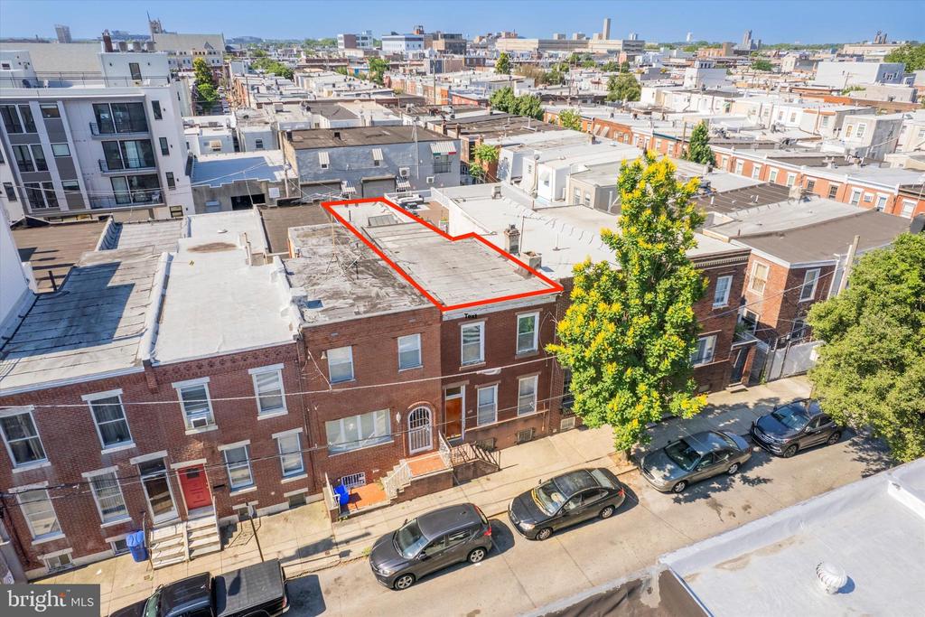 1118 MCCLELLAN STREET