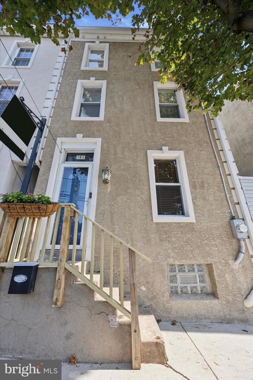 141 MARKLE STREET