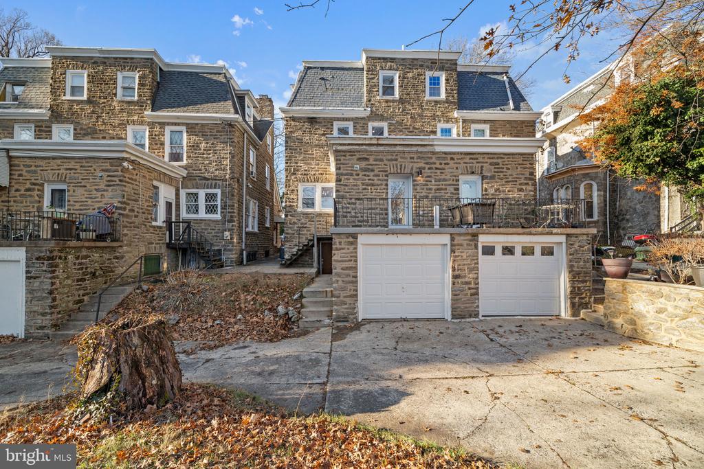 80 E JOHNSON STREET