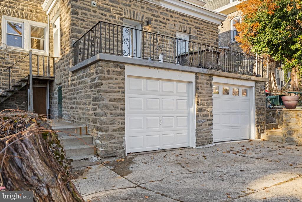 80 E JOHNSON STREET