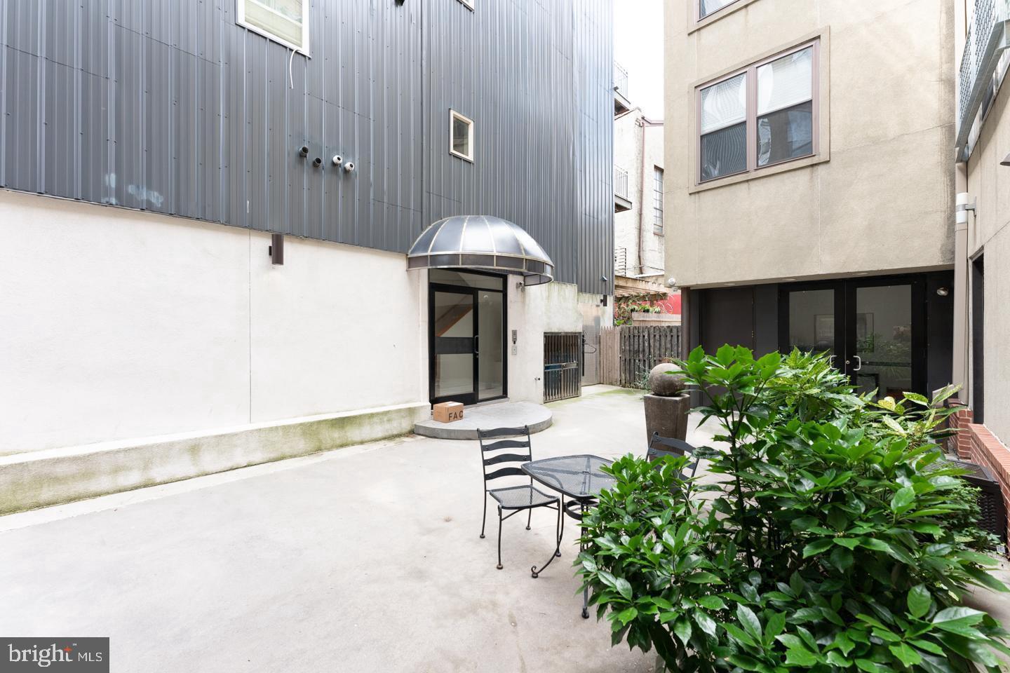 712 N 2ND STREET # 33