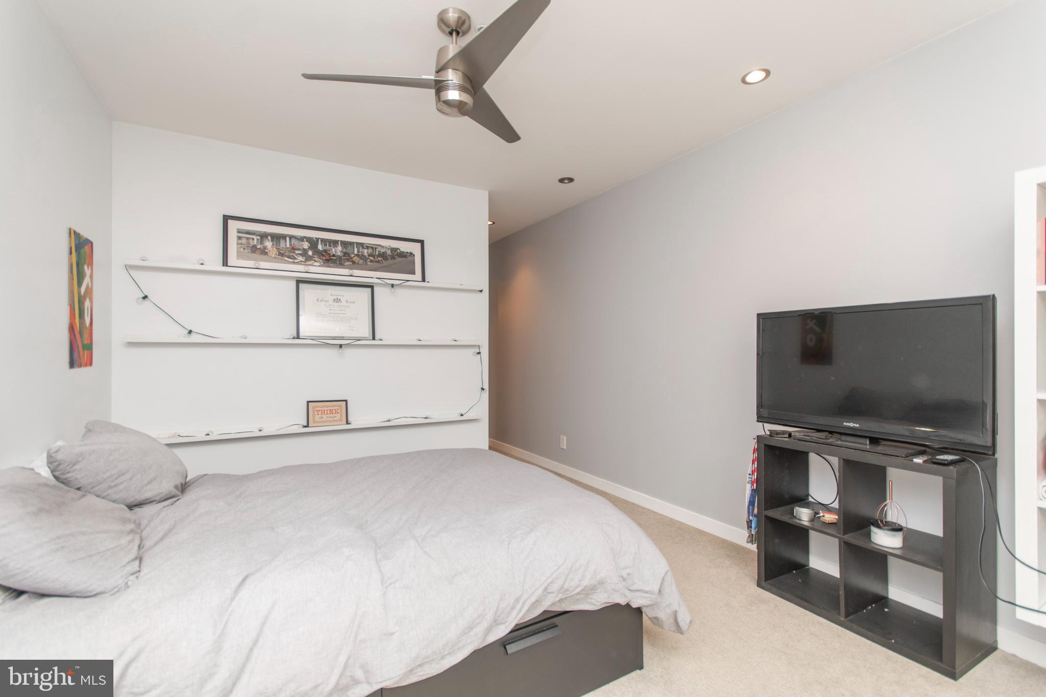 712 N 2ND STREET # 33