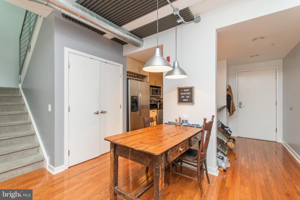 712 N 2ND STREET # 33