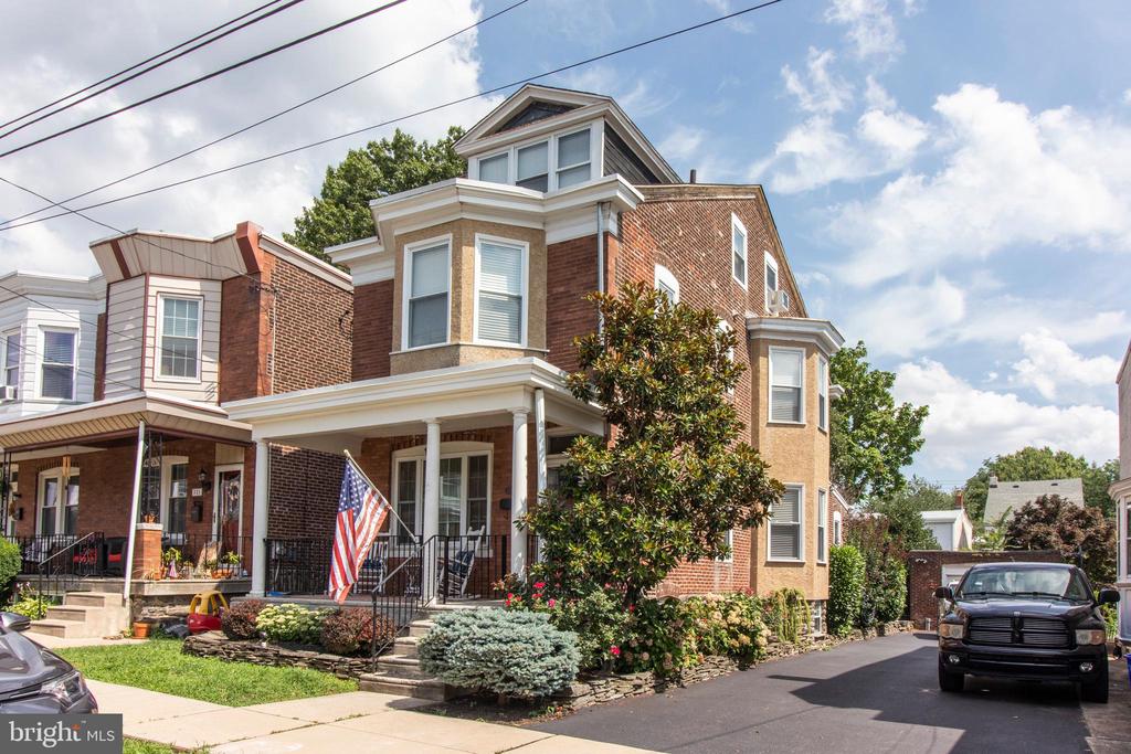317 RECTOR STREET 19