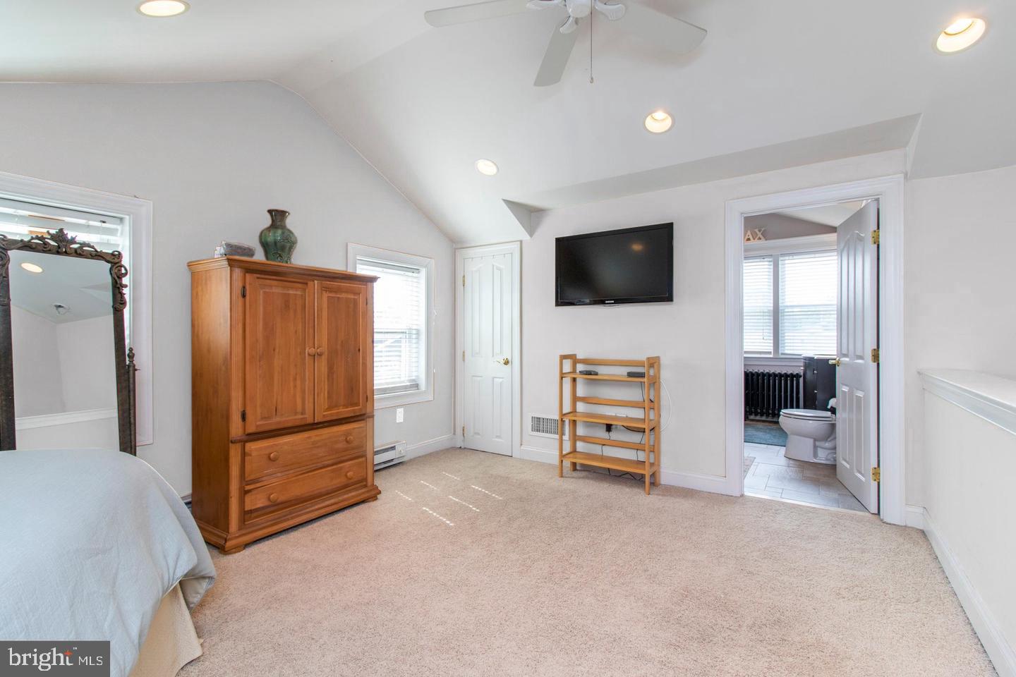 317 RECTOR STREET 19