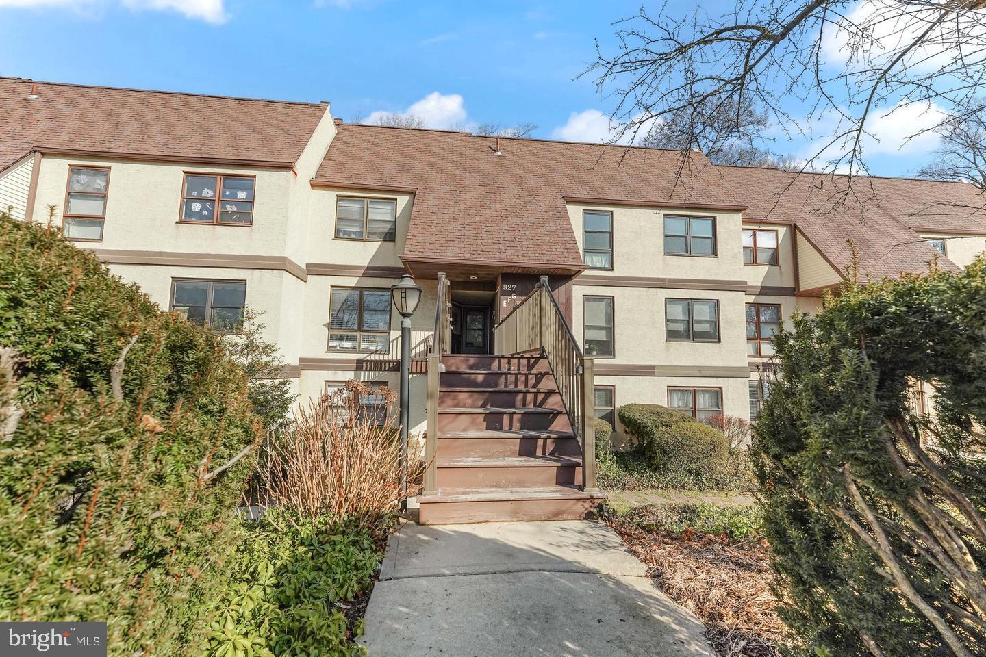 327 SHAWMONT AVENUE 1D7
