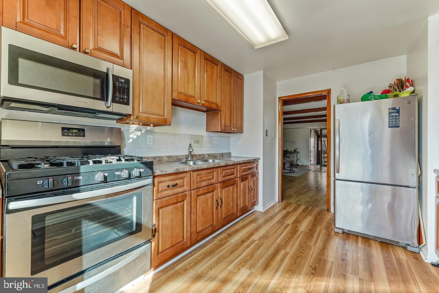 327 SHAWMONT AVENUE 1D7