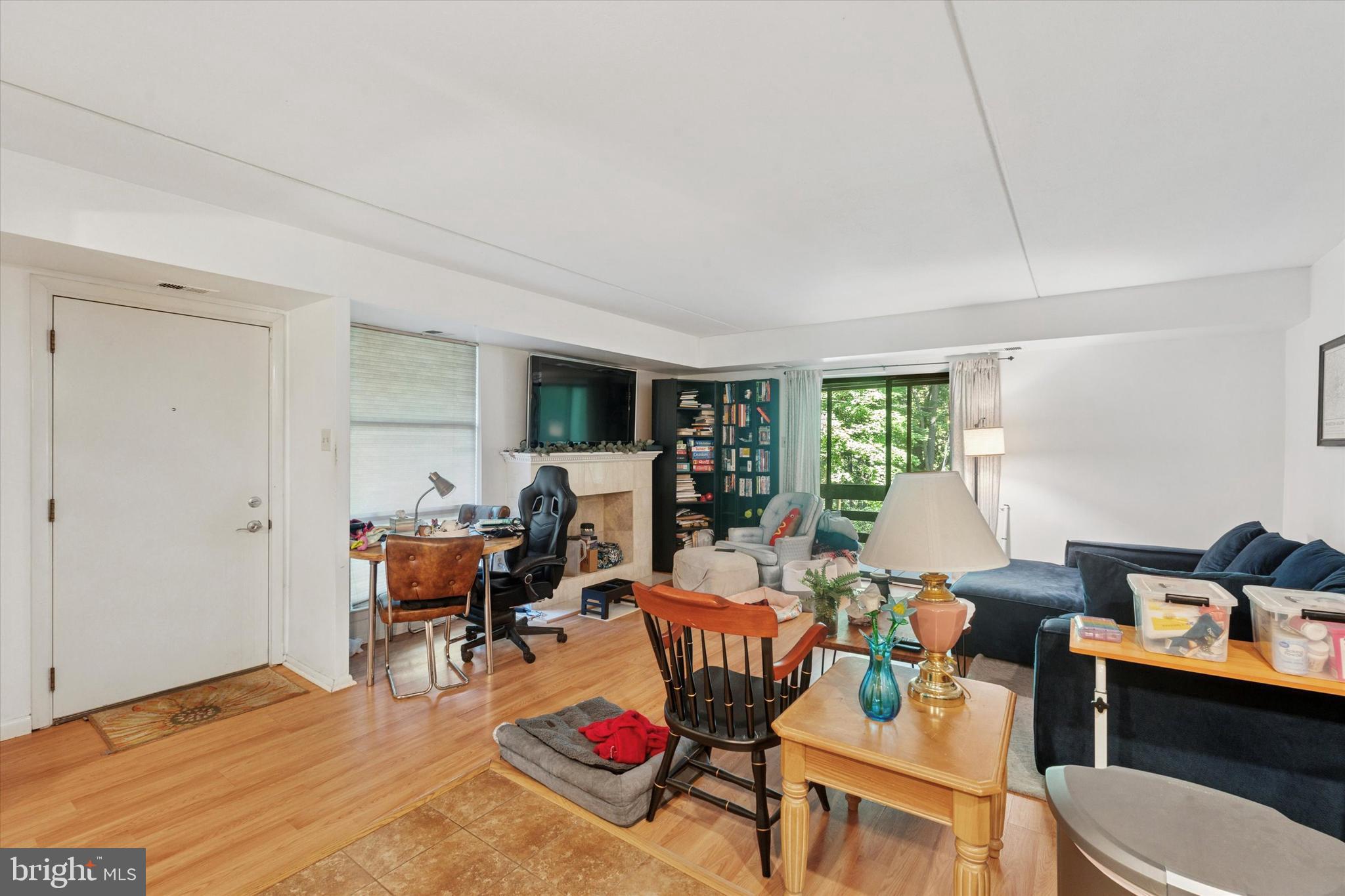 239 SHAWMONT AVENUE 10A1