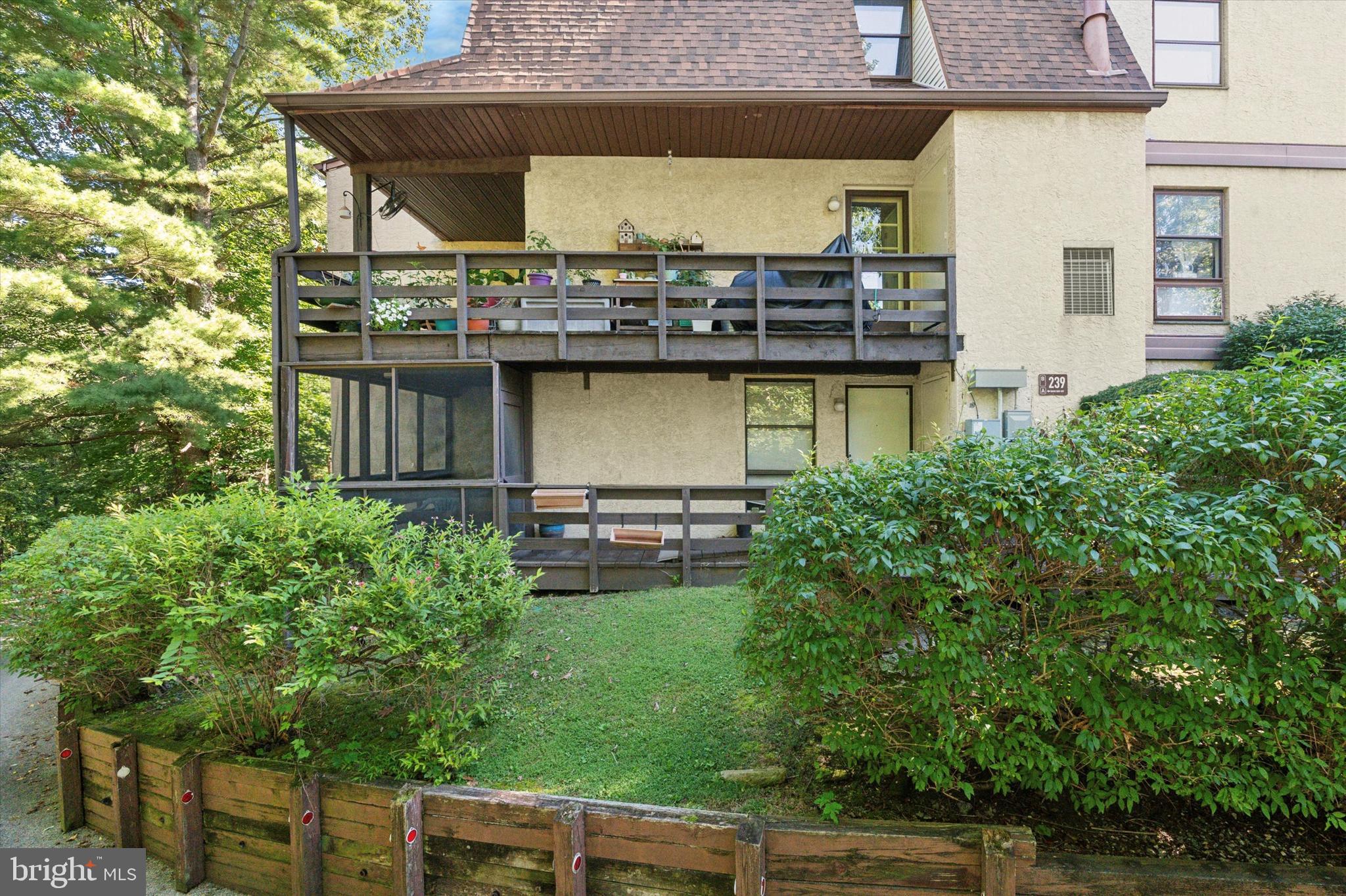 239 SHAWMONT AVENUE 10A1