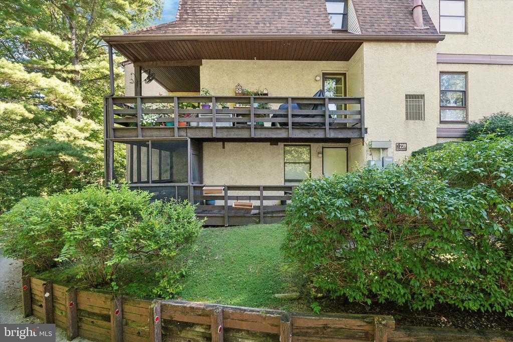 239 SHAWMONT AVENUE 10A1