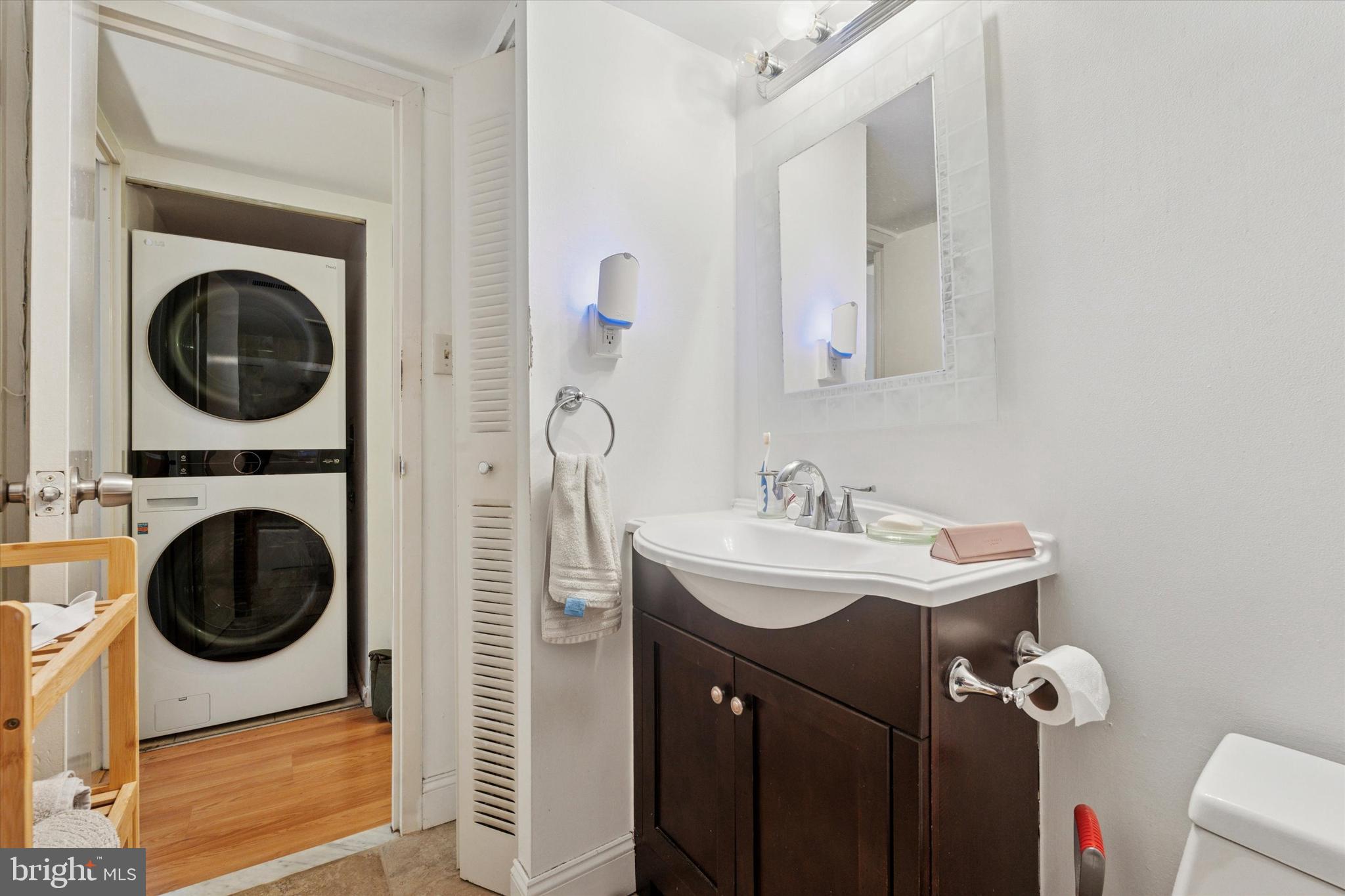 239 SHAWMONT AVENUE 10A1