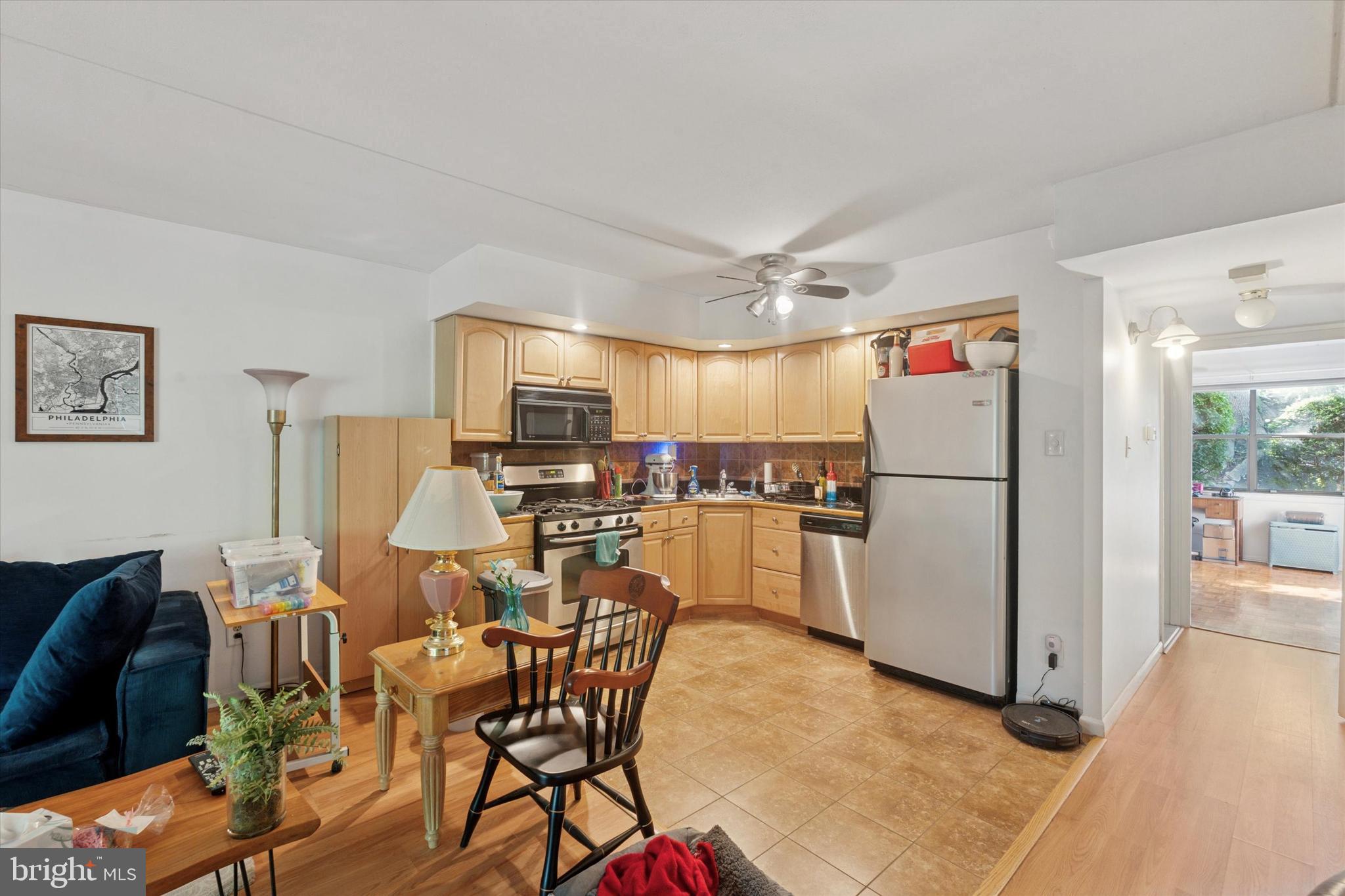 239 SHAWMONT AVENUE 10A1