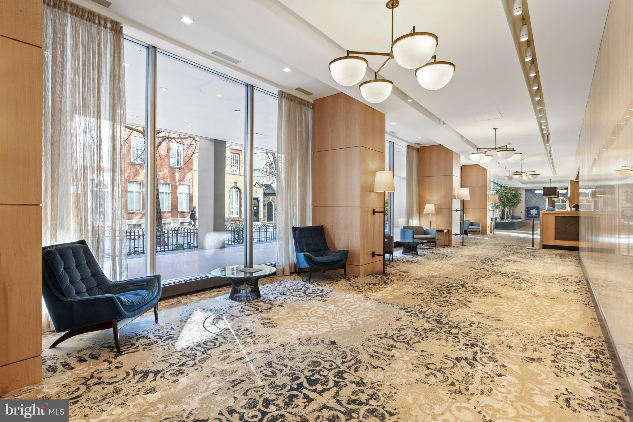 224 W RITTENHOUSE SQUARE 30 715A