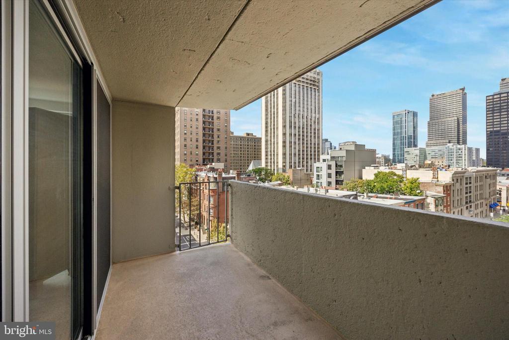 224 W RITTENHOUSE SQUARE 30 715A