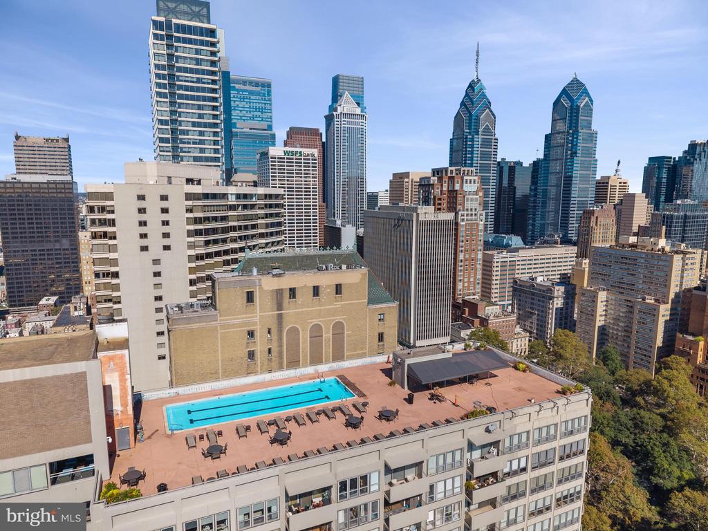 224 W RITTENHOUSE SQUARE 30 715A