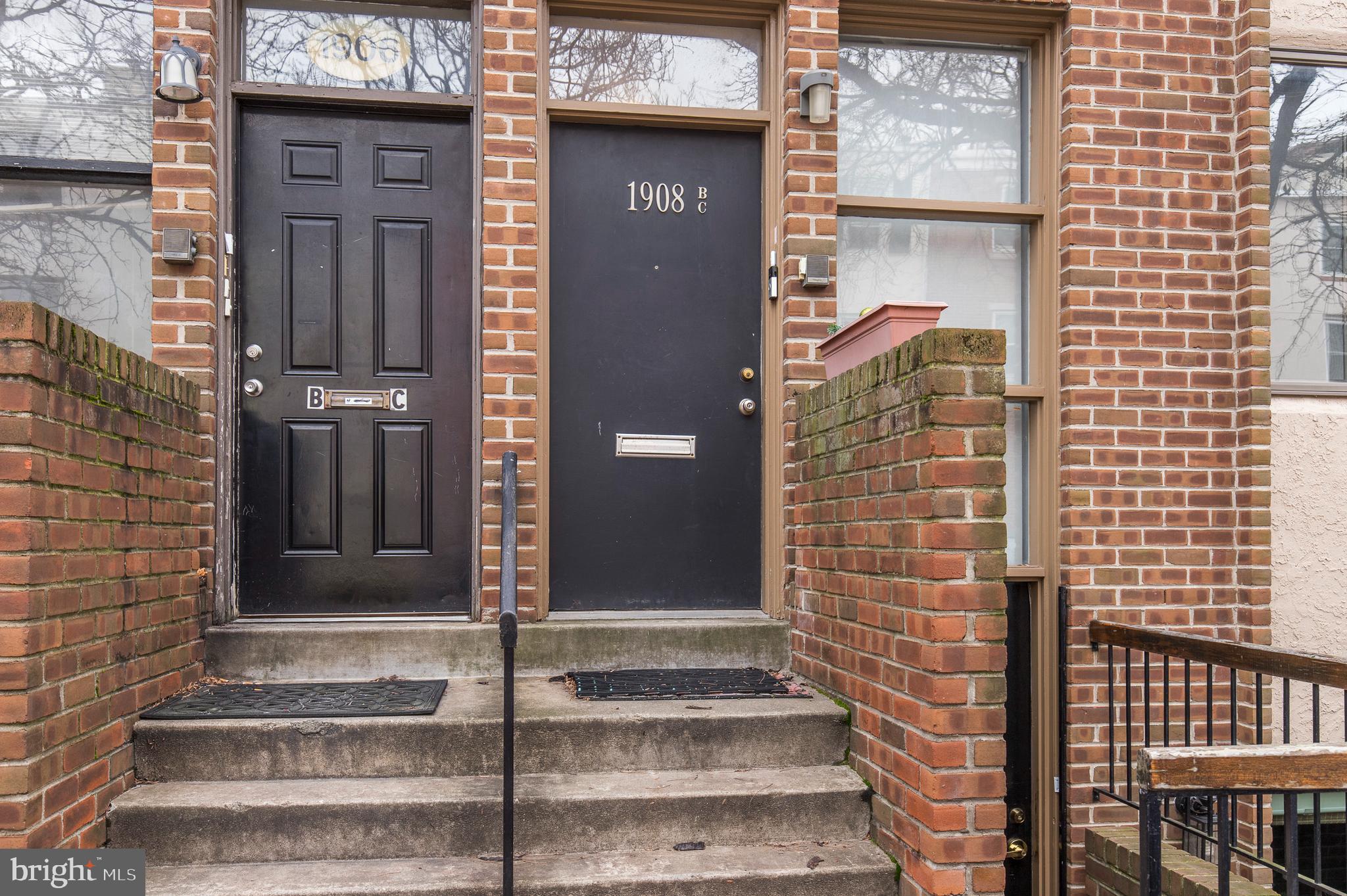 1908 RODMAN STREET 2