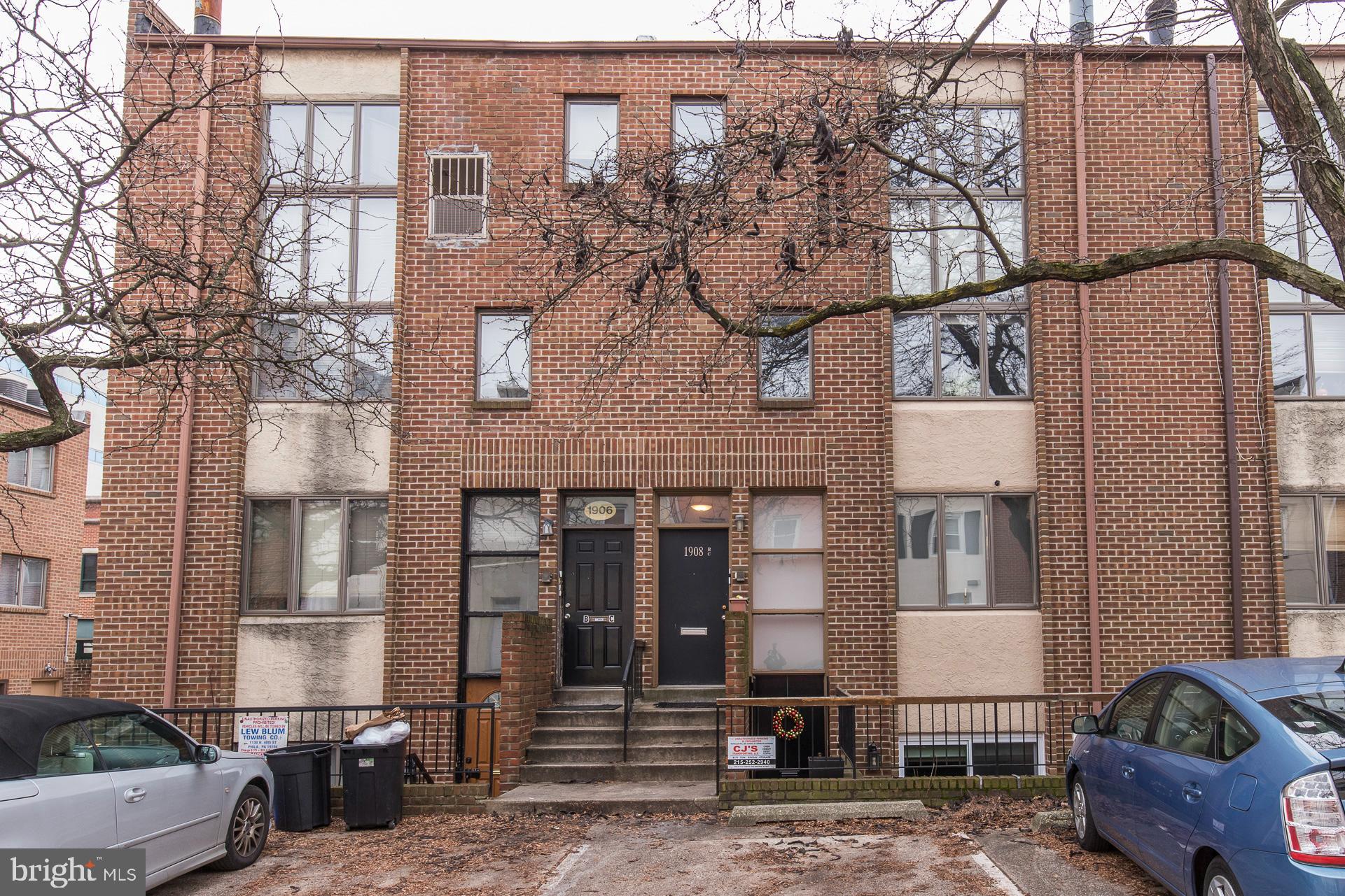 1908 RODMAN STREET 2