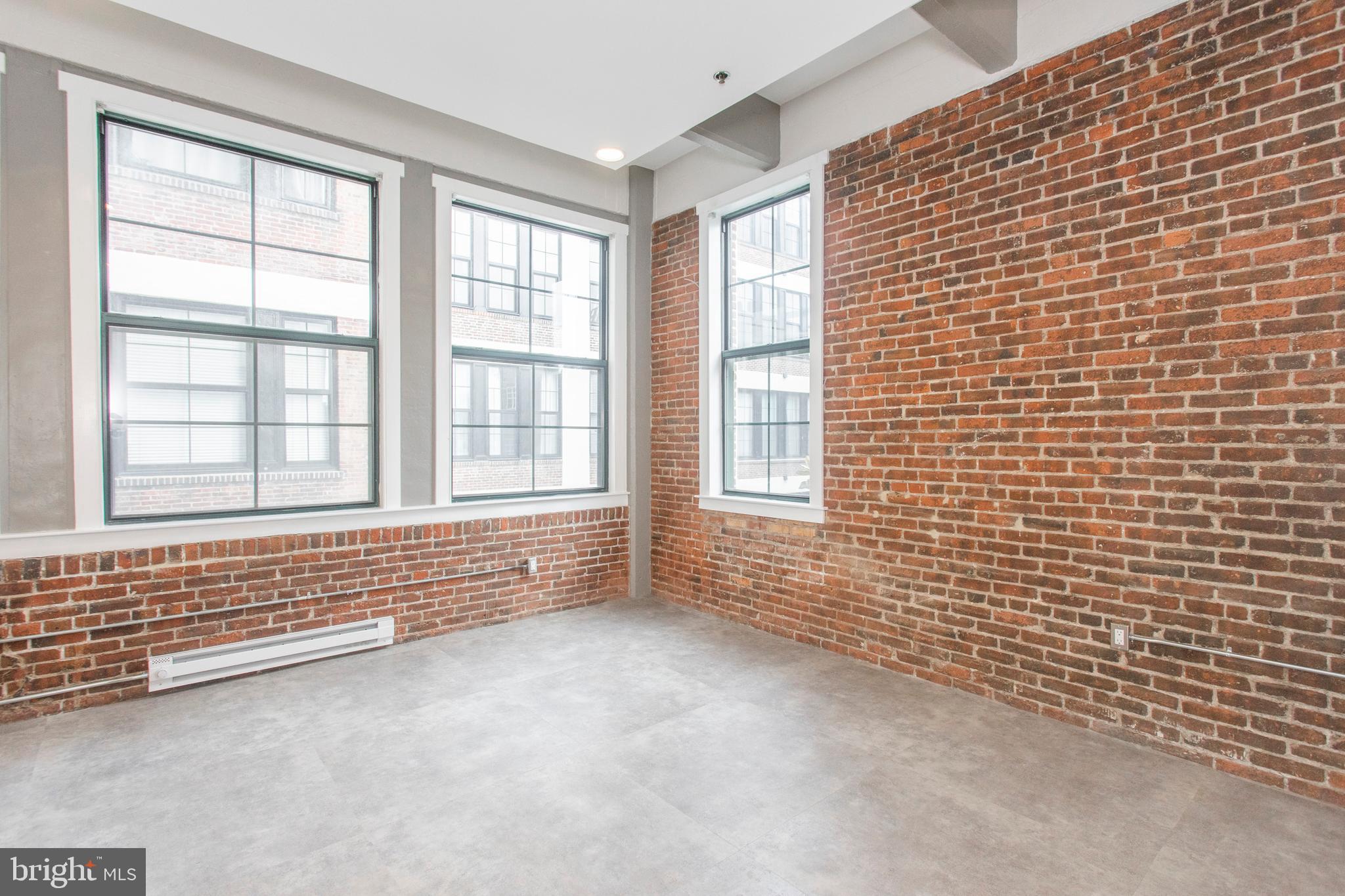315 NEW STREET 424