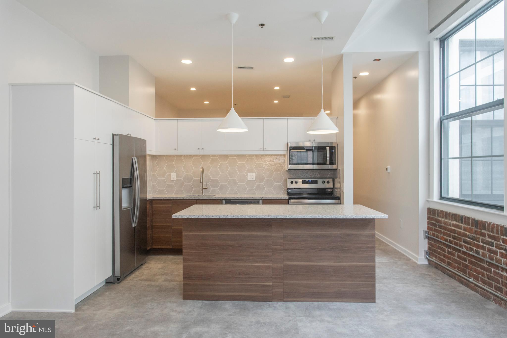315 NEW STREET 424