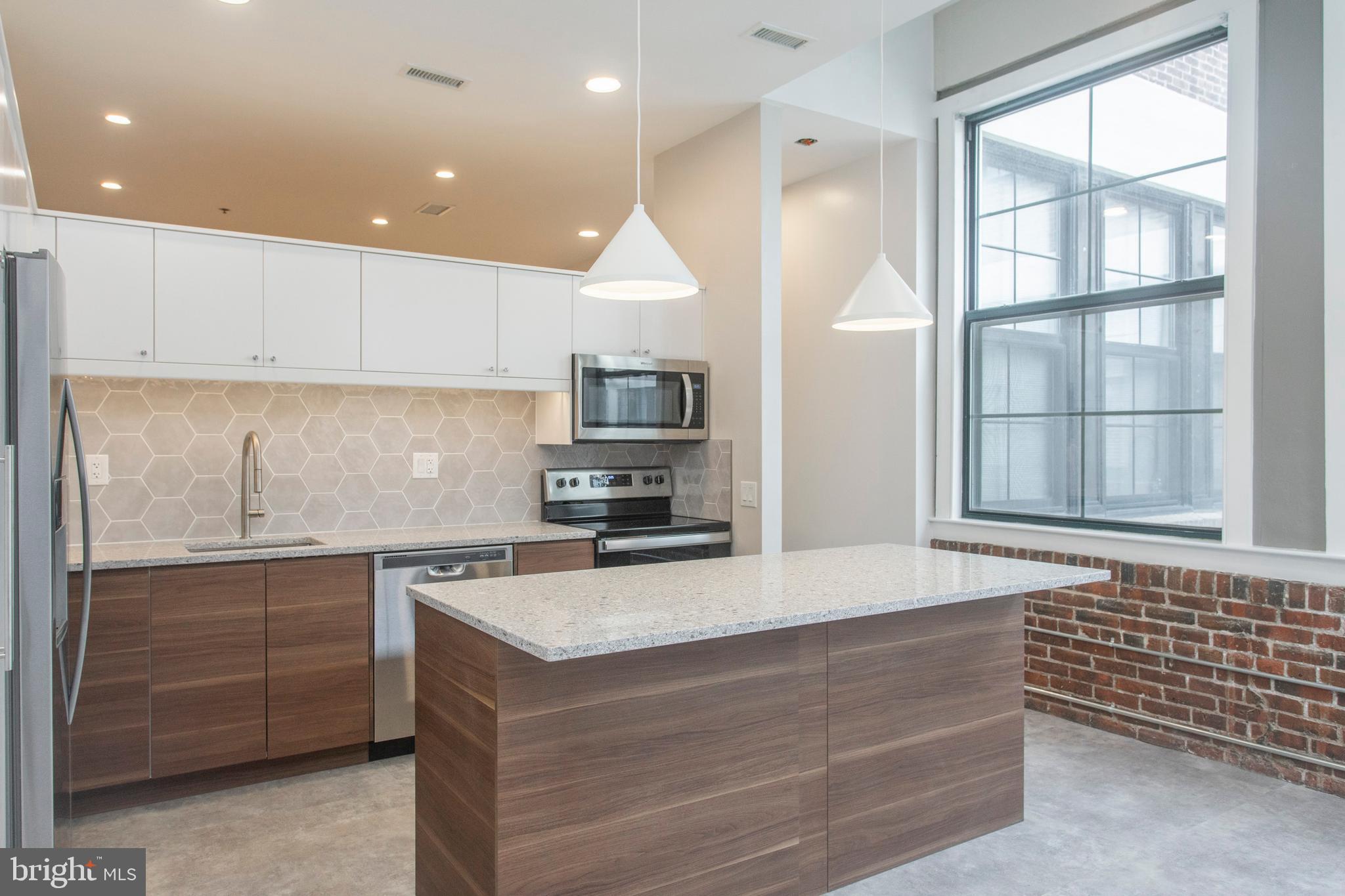 315 NEW STREET 424