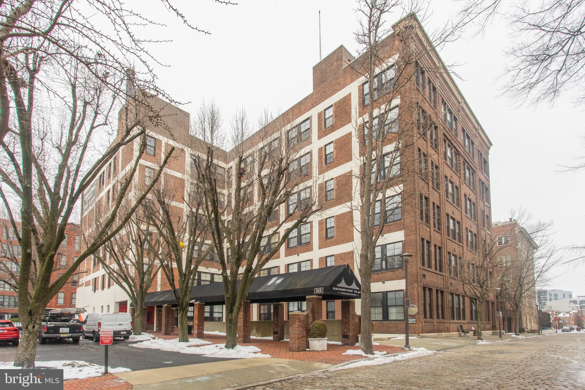 315 NEW STREET 424