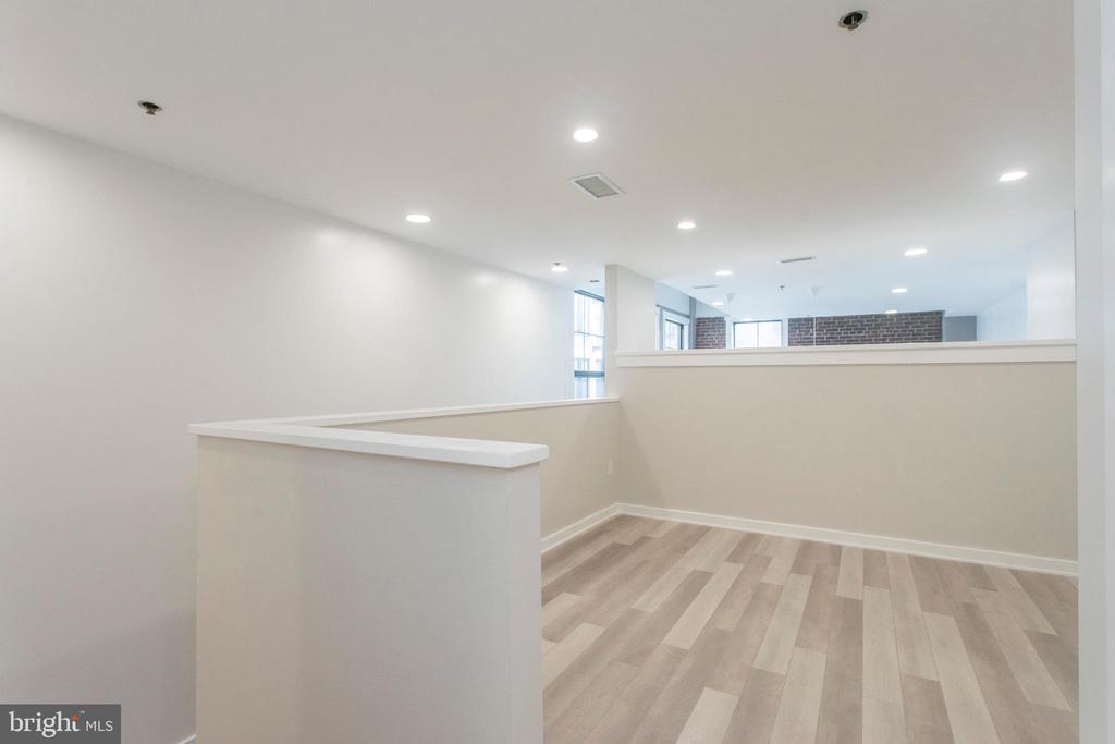 315 NEW STREET 424