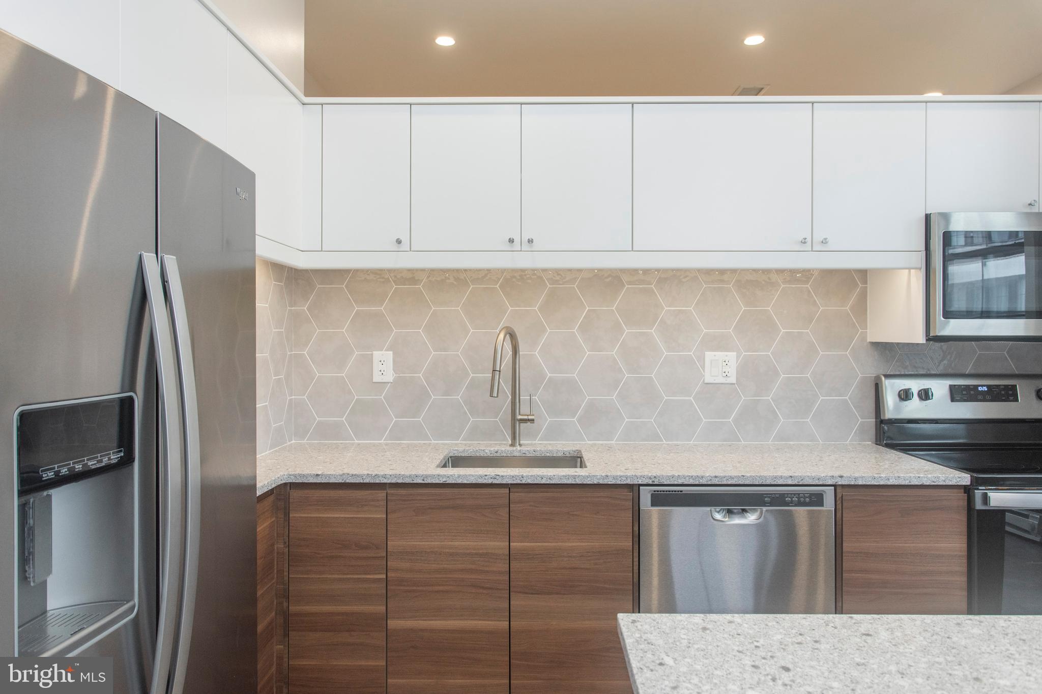 315 NEW STREET 424