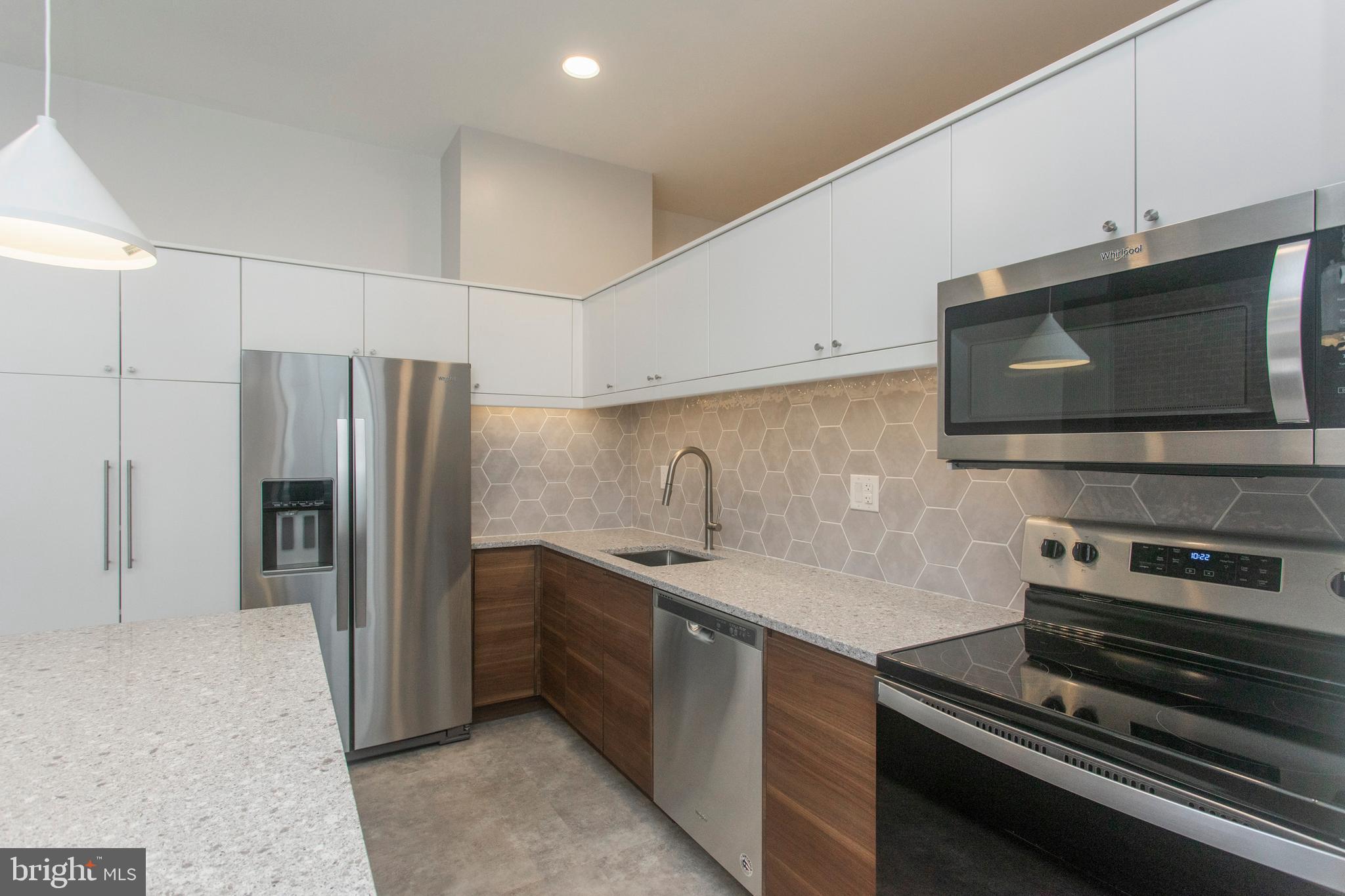 315 NEW STREET 424