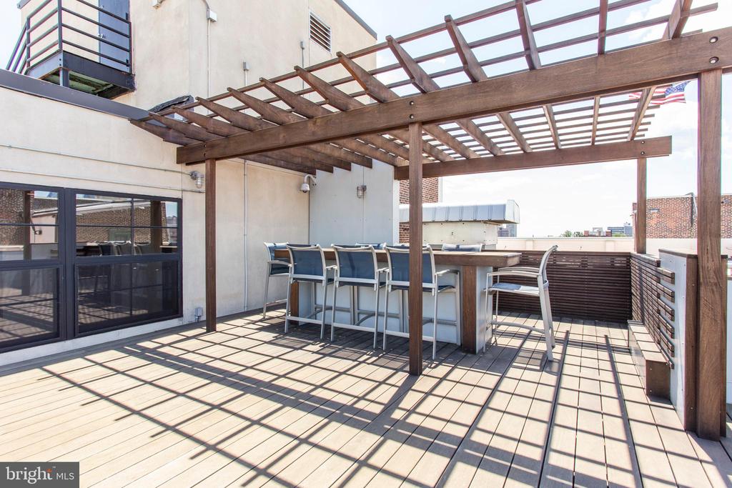 315 NEW STREET 424